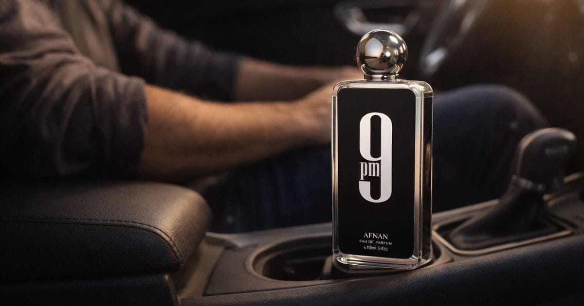 Frasco do perfume Afnan 9PM árabe masculino na loja Ambar
